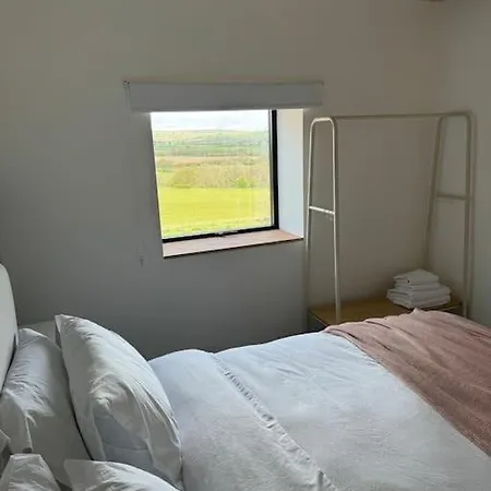 The Hayloft, Modern 4 Bed, 8 Person, Barn Conversion In A Rural Location With Great Access Silkstone Exterior photo