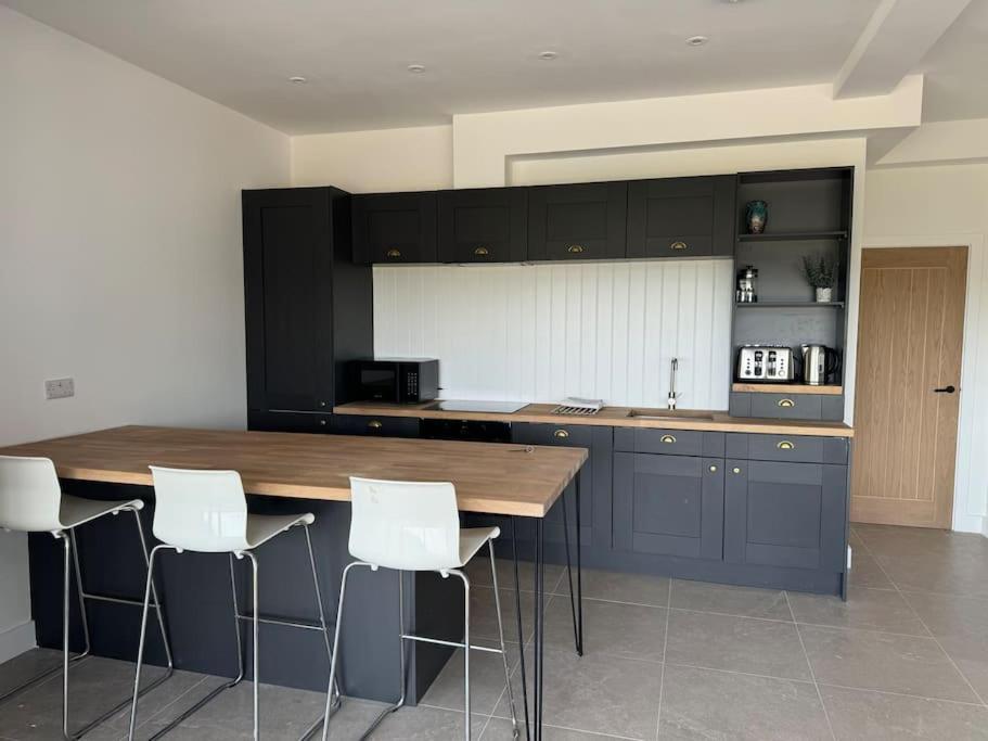 Holiday home The Hayloft, Modern 4 Bed, 8 Person, Barn Conversion In A Rural Location With Great Access Silkstone
